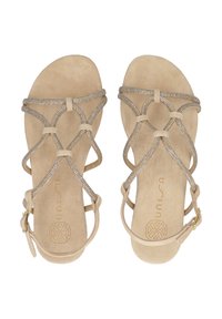 Beige suède sandalen met kruislings straps en strass accenten. Voorzien van een gespsluiting bij de enkel en een gestructureerde binnenzool met logo.