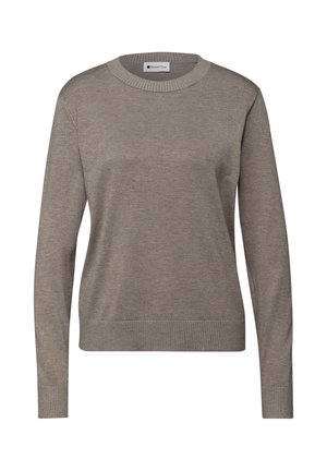 Lichtbruin gebreide trui met een ronde halslijn, lange mouwen en een geribbelde zoom. Gemaakt van zachte stof met een gladde textuur.