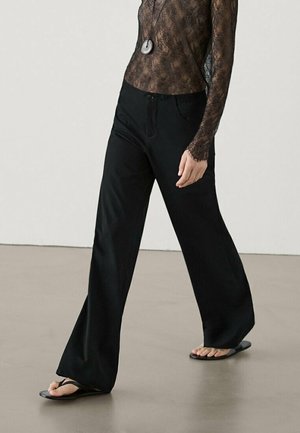 Trousers - black