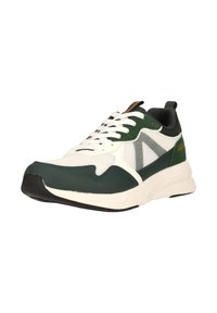 Grön och vit atletisk sneaker med en texturerad ovandel, dämpad sula och kontrasterande nätpaneler. Inkluderar svarta accenter och logotyp.