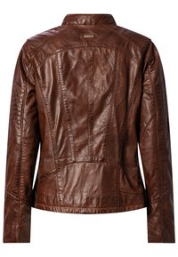 Braune Lederjacke mit klassischem Kragen, taillierten Nähten und ausgeprägter Textur. Die Rückansicht zeigt filigrane Stickereien und eine detaillierte Panele.