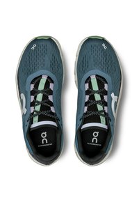 On CLOUDMONSTER - Road running shoes - dust   vapor