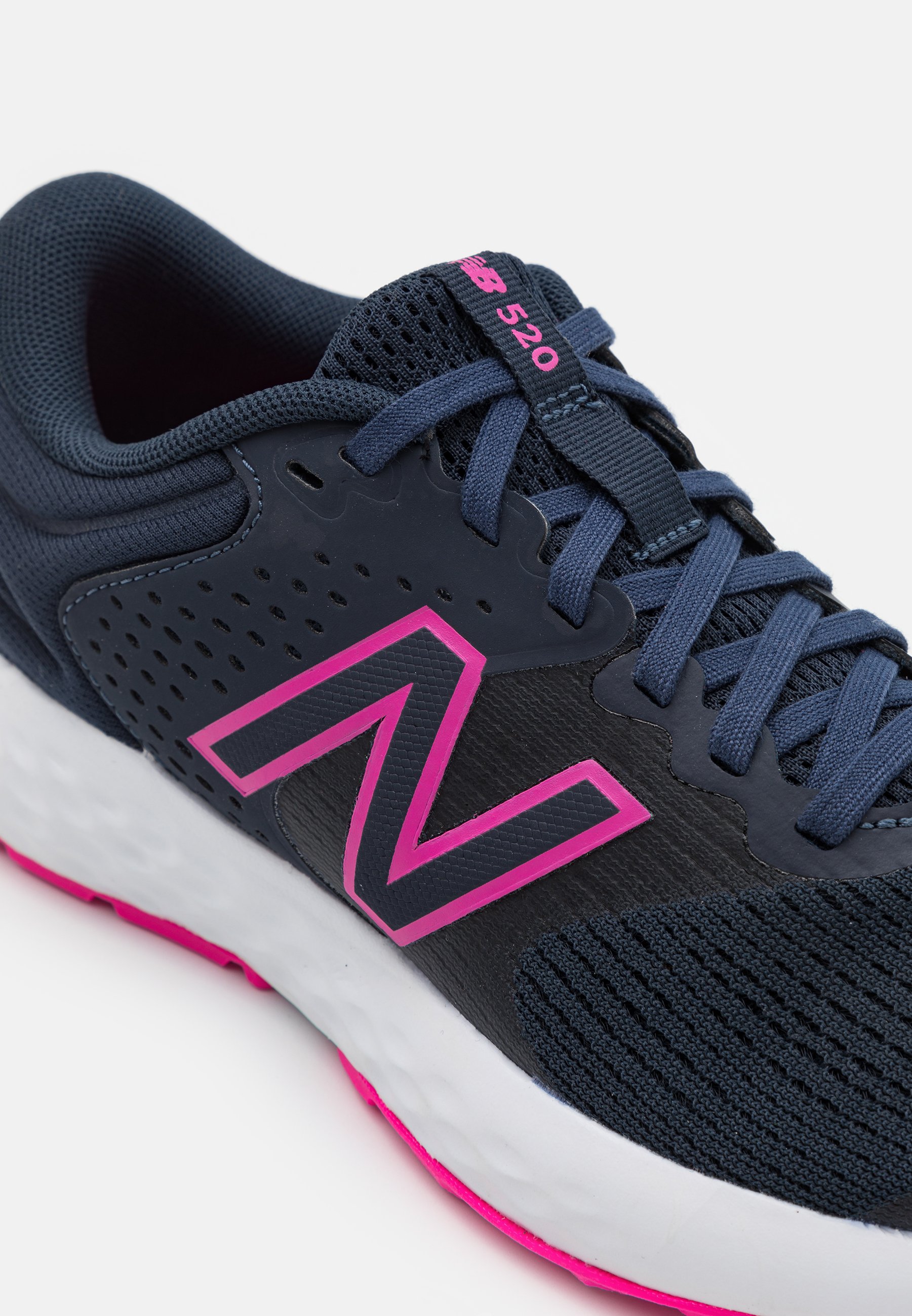 new balance fresh foam 520