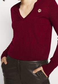 Ted Baker Maglione - brown