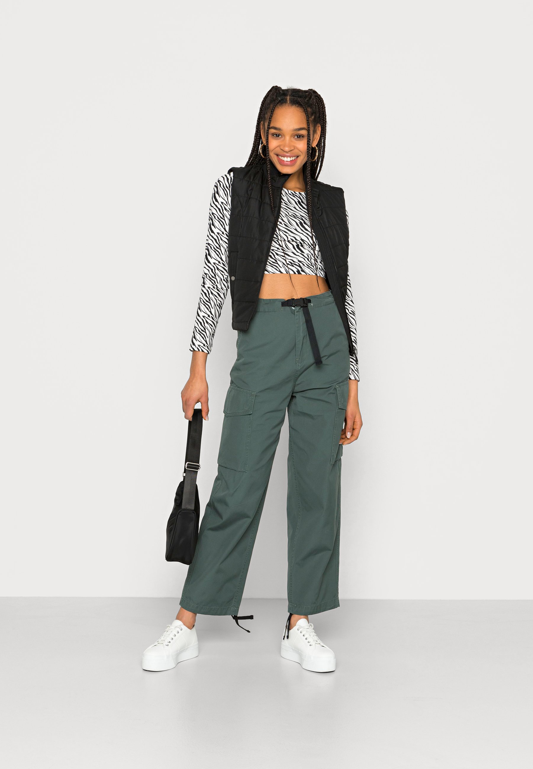 Carhartt WIP WATSEN - Pantaloni cargo - hemlock green/verde scuro - Zalando .it