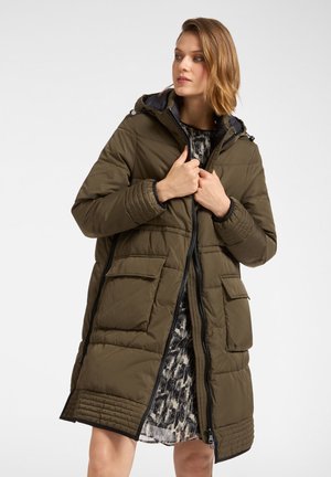 CON CAPPUCCIO. - Wintermantel - verde militare