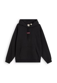 Sudadera negra con capucha, bolsillo tipo canguro y cordón. Presenta un logo en blanco y rojo de contraste en el centro. Material de mezcla de algodón.