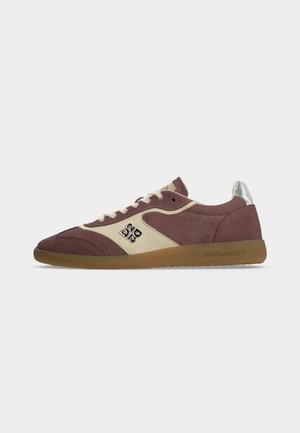 Dsquared2 Αθλητικά παπούτσια - light red