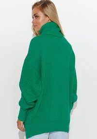 Makadamia - Sweter