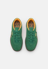 Puma PALERMO UNISEX - Sneakers basse - vine/clementine