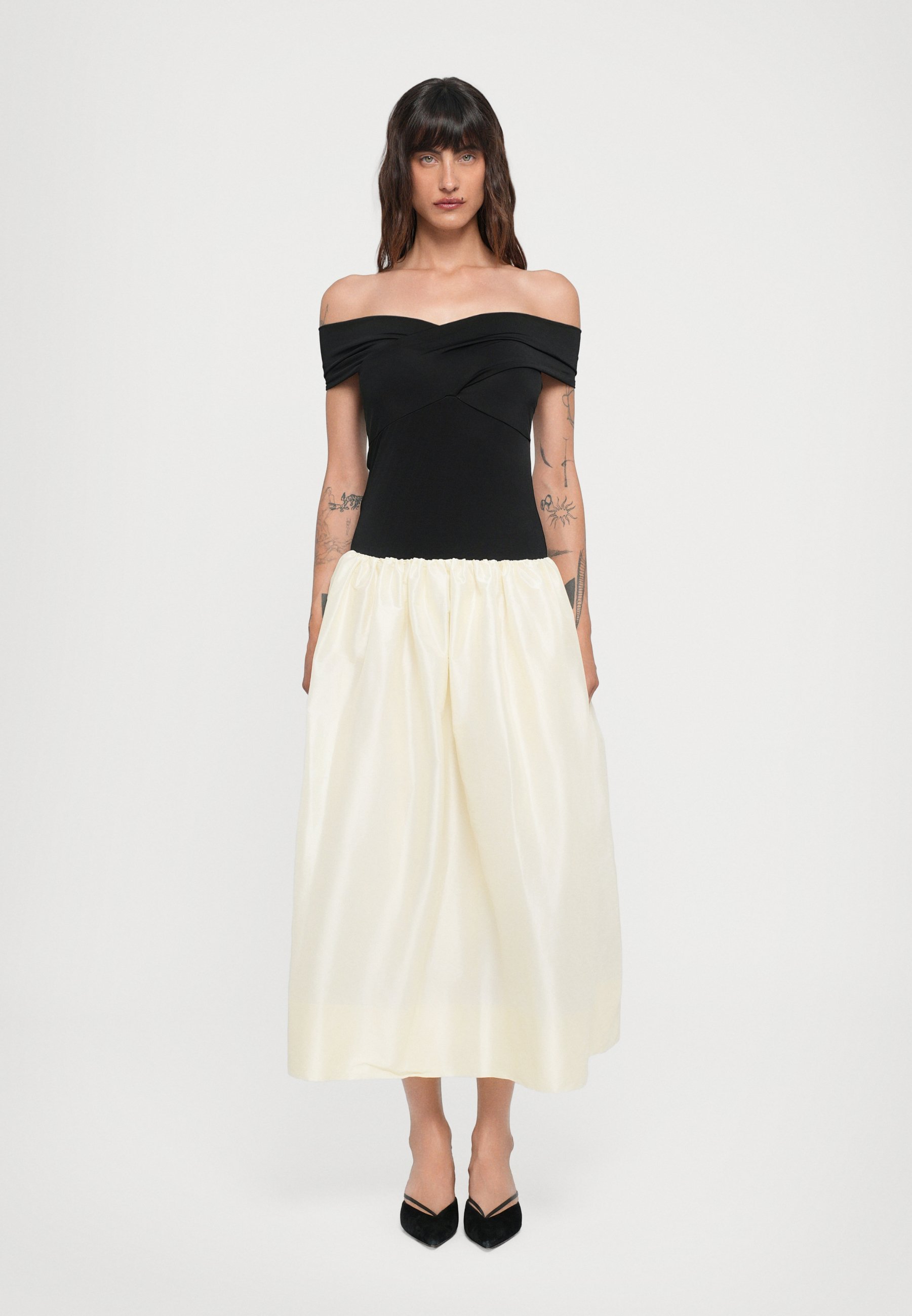 Anna October LORRAINE MAXI DRESS - Occasion wear - ivory/off-white -  Zalando.ie