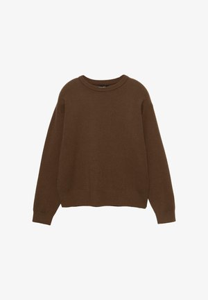 Hnedý pletený sveter s okrúhlym výstrihom, dlhými rukávmi a voľným strihom. Hladká textúra s ribbovanými manžetami a lemom.