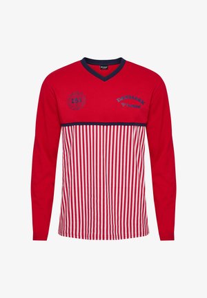 Rød langærmet sportstrøje med marineblå kant, lodrette hvide og røde striber på den nederste del samt "Danmark" og "DBU" logoer på brystet.