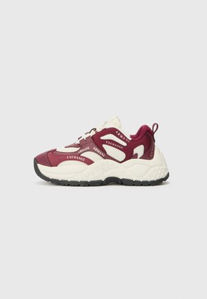 Baskets basses - off white/groove