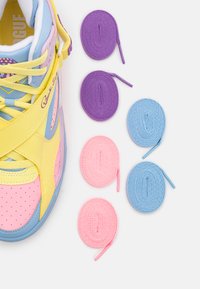 Patrick Ewing ROGUE EASTER - Zapatillas altas - candy/blue bell/limelight
