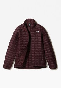 Giacca imbottita bordeaux con design trapuntato, chiusura frontale con zip, colletto alto e logo bianco sul lato sinistro del petto. Texture morbida e liscia.