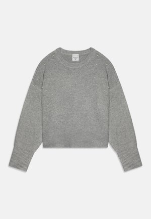 - Sweter