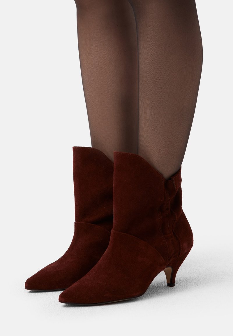 L37 - Ankle boot