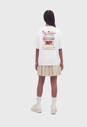 New Balance, GRAB A BITE TOKYO - Тениска с щампа - white