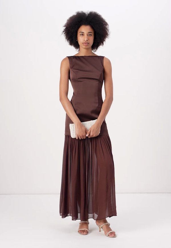 KARLA DROPPED WAIST MAXI DRESS - Occasion wear - chocolate4