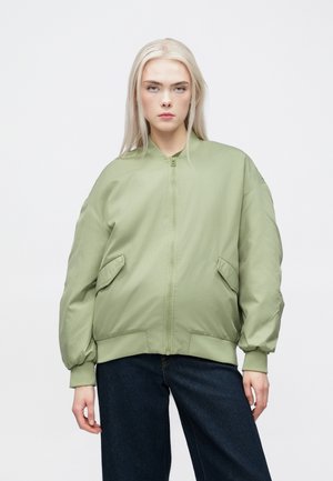 JDY JDYDIXIE LIFE LONG PADDED  - Pilotska jakna - oil green