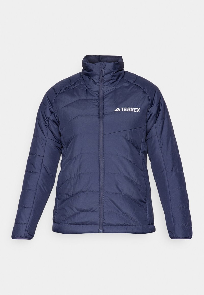 Veste isolante bleu marine avec un col haut, fermeture éclair à l'avant et motif matelassé horizontal ; présente le logo "TERREX" en blanc.