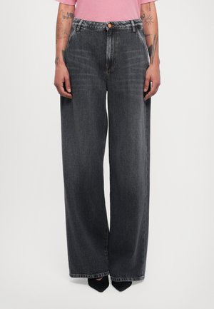 Wide-leg dark gray jeans made of denim, featuring a high waist, front pockets, and a button closure. The texture appears smooth with slight fading.