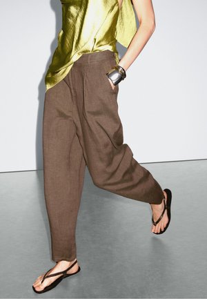Massimo Dutti WIDE-LEG - Trousers - beige