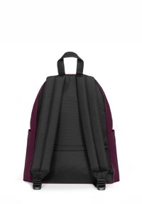 Eastpak DAY PAK'R - Mochila - plum purple