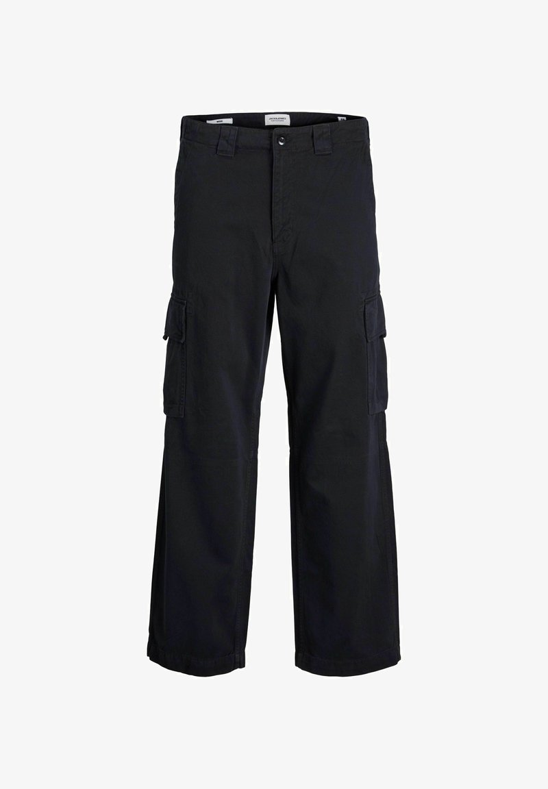 Crne široke cargo hlače s bočnim džepovima, petljama za remen i kopčanjem na gumbi u struku.