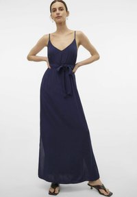 Vero Moda VMEASY LANGES - Vestito lungo - navy blazer