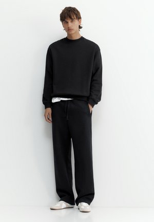 PULL&BEAR, RELAXED FIT - SWEATSHIRT - Felpa - black