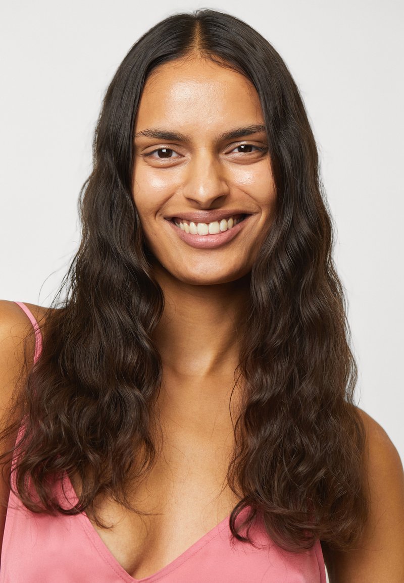 Shu Uemura ULTIMATE RESET SERUM REPAIRING SERUM FOR VERY DAMAGED HAIR