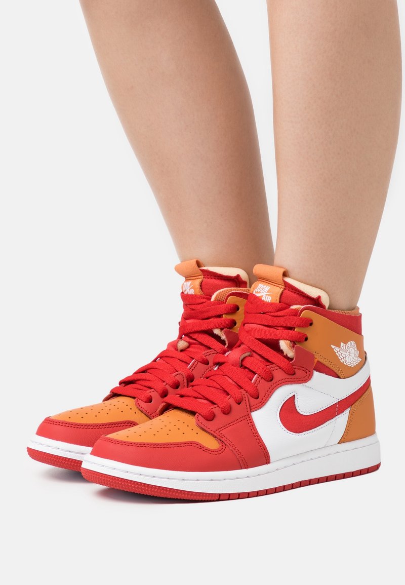 Jordan High-top trainers - red