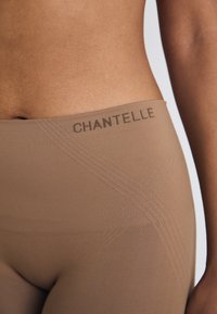 Chantelle SMOOTH COMFORT PANTY - Roupa modeladora - terracotta