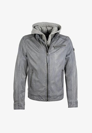 Veste en cuir gris avec fermeture éclair, capuche grise amovible et deux poches latérales avec fermeture éclair. Comprend des détails de couture et une poche à fermeture éclair sur la poitrine.