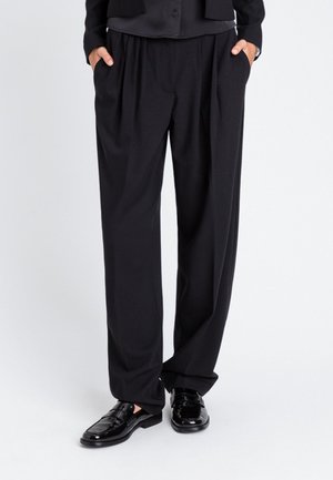 CON PIEGHE - Pantaloni - nero