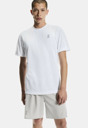 TRAIN - Sportske kratke hlače - alloy