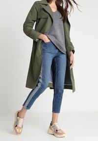 KIOMI Jeans slim fit - blue denim