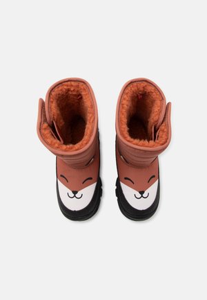 Friboo by Zalando, Зимни ботуши - orrange