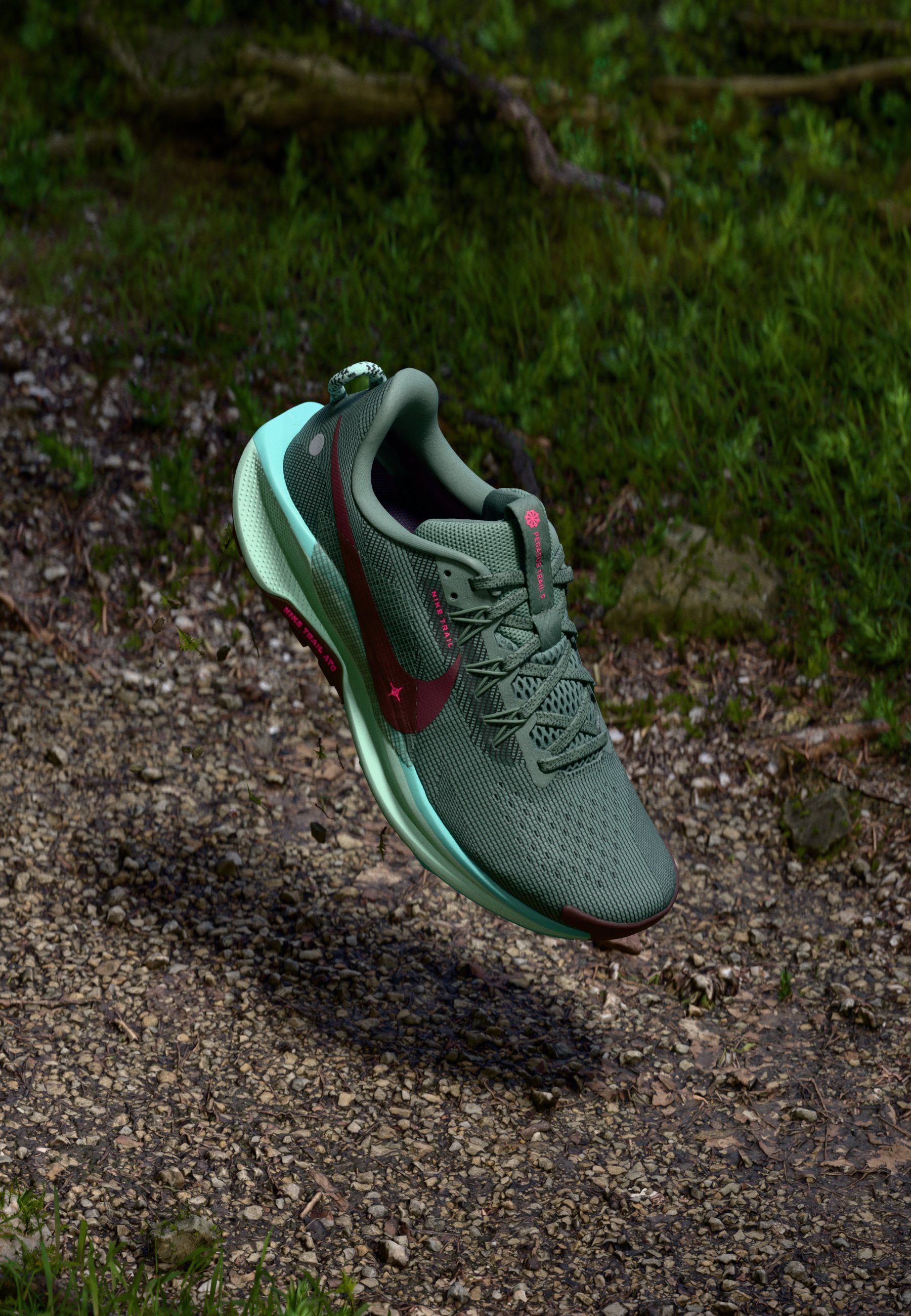 Nike Turquoise and Maroon Athletic Shoes Nike Free 5.0 Turquoise Black Running Shoes - Women main image 2