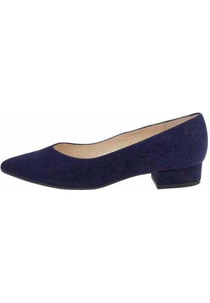 Escarpin en daim bleu marine à petit talon avec bout pointu et talon carré, doublure intérieure beige.