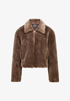Bruine nep-bont jas met een kraaghals, cropped ontwerp en ritssluiting. Zachte textuur met een uniforme uitstraling.