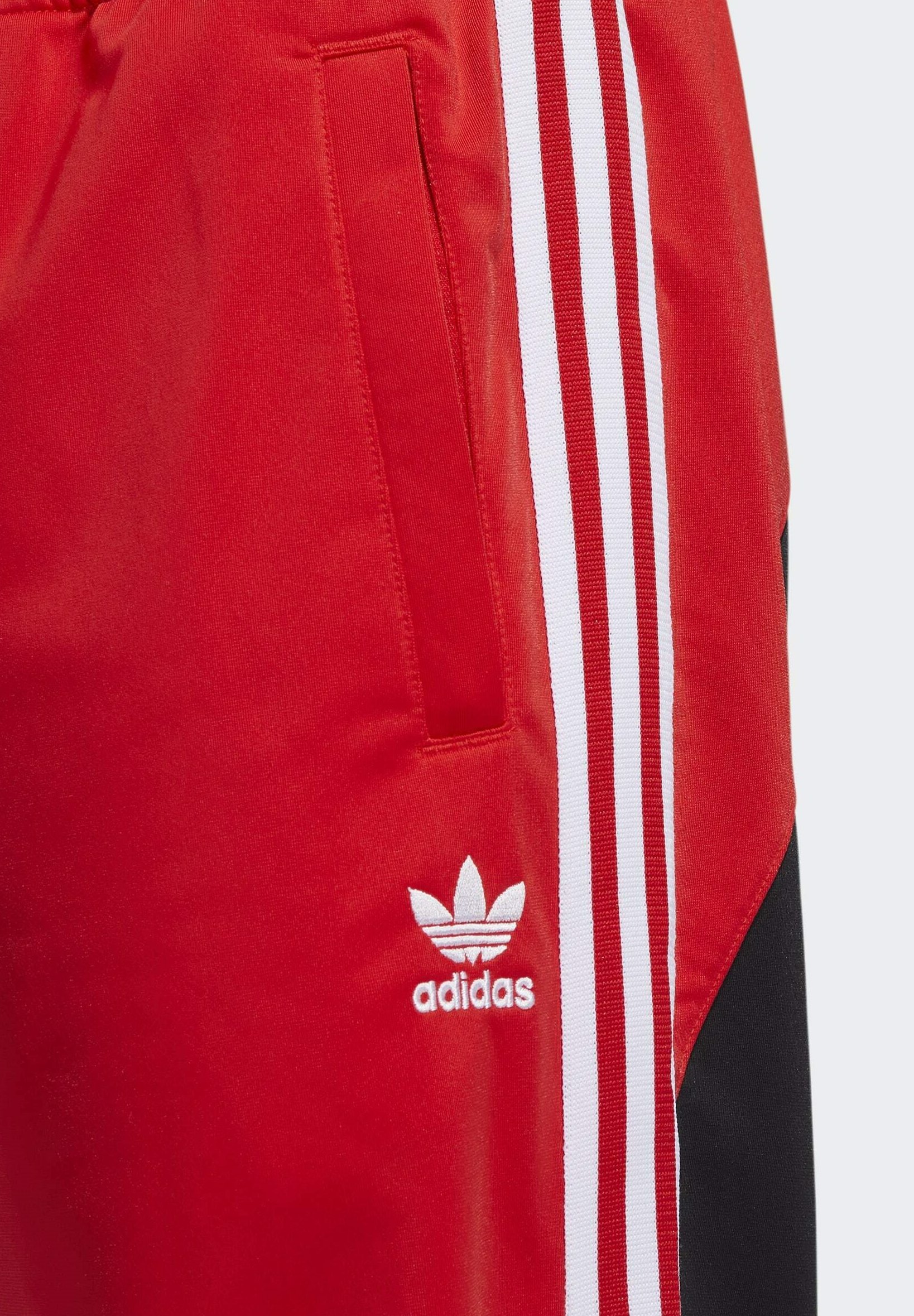 zalando adidas sst