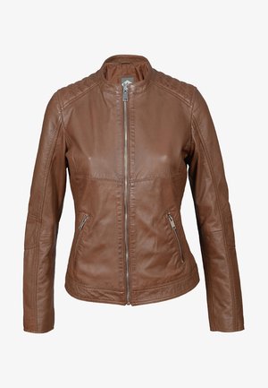Veste en cuir marron avec un col montant, fermeture éclair et deux poches latérales. Présente des accents cousus sur les épaules et les manches.