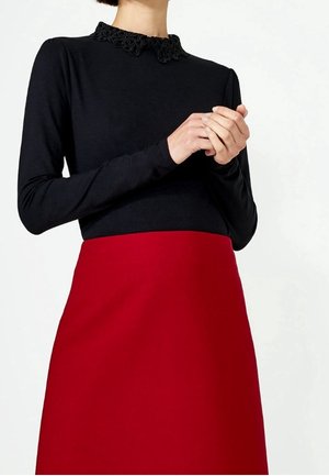 Pitkähihainen paita - black