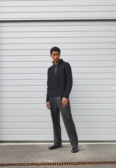 Filippa K M. ANDREW SWEATER - Camisola - black