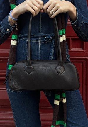 HOLZRICHTER Berlin, HOLZRICHTER BERLIN SCHULTERTASCHE EAST WEST SCHULTERTASCHE 2-1 (M) - Handbag - chocolate brown dddm