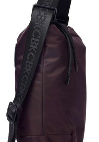 KCB PUFFY MEDIUM - Bandolera - Violeta