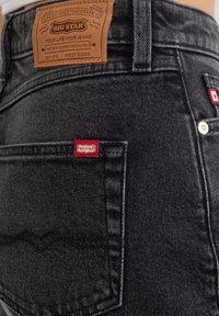 Big Star AUTHENTIC - Farkkushortsit - schwarz